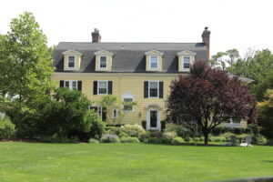 Roof Installers That You Can Trust: How To Choose The Right Team For Lasting Protection